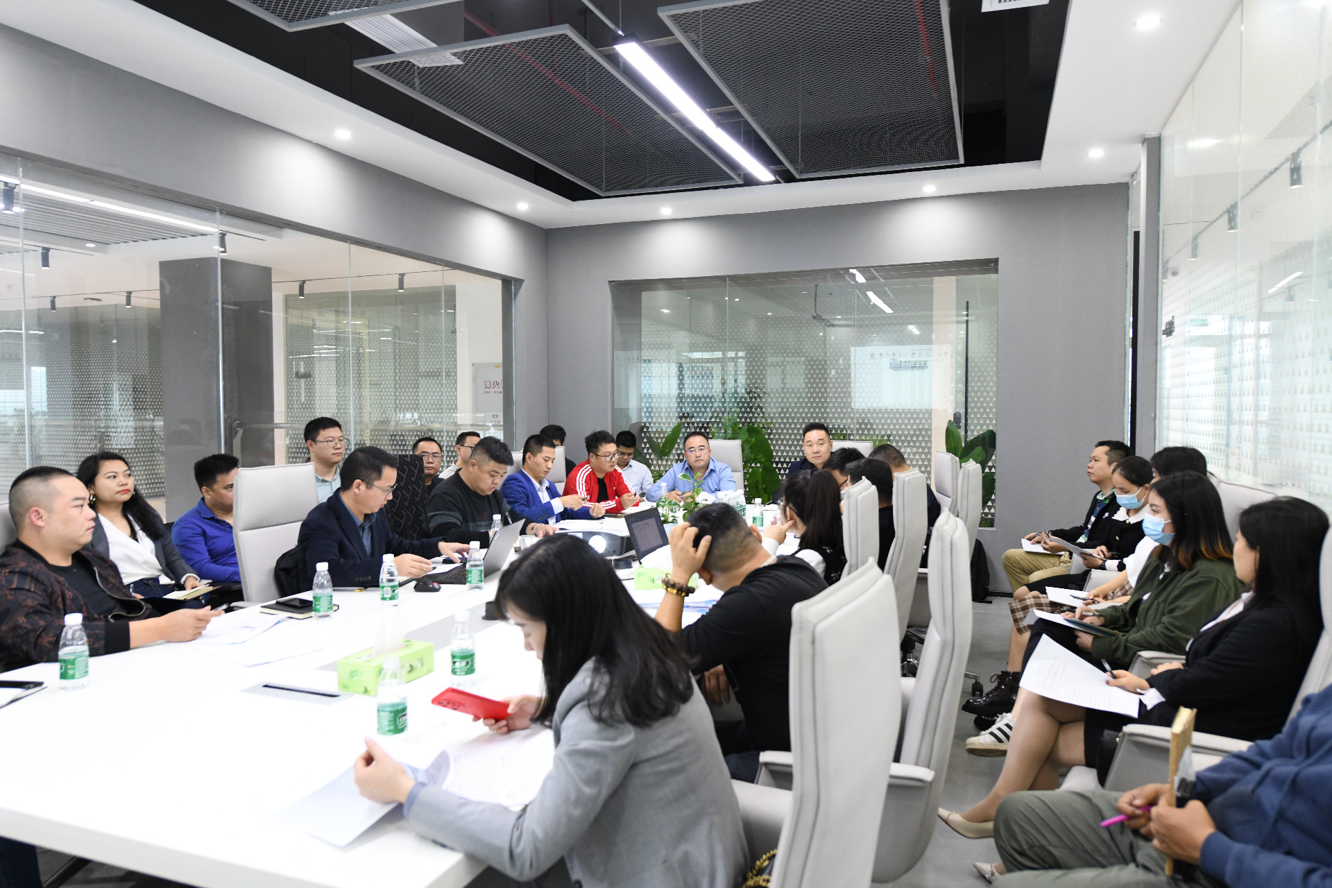 全力以赴鏖戰第四季，金石三維華南銷售團隊召開2022年第四季度銷售大會！